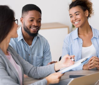 What Can a Financial Counselor Help You With?